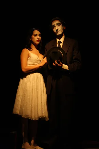 Foto 3 de El Mediumuerto por Alejandro Arteaga, Teatro Matacandelas