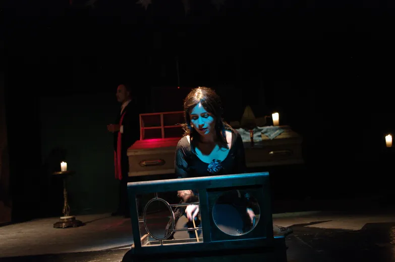 Foto 37 de El Mediumuerto por Archivo Matacandelas, Teatro Matacandelas