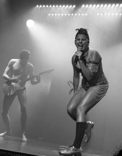 Foto 42 de J'aime por Esteban Galindo, Teatro Matacandelas