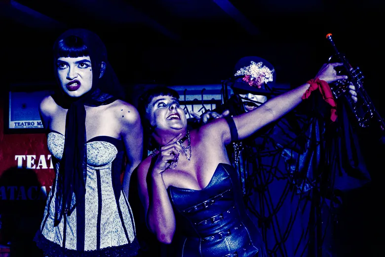 Foto 45 de J'aime por Esteban Galindo, Teatro Matacandelas