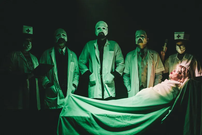 Foto 2 de La chica que quería ser Dios por Farley Giraldo, Teatro Matacandelas