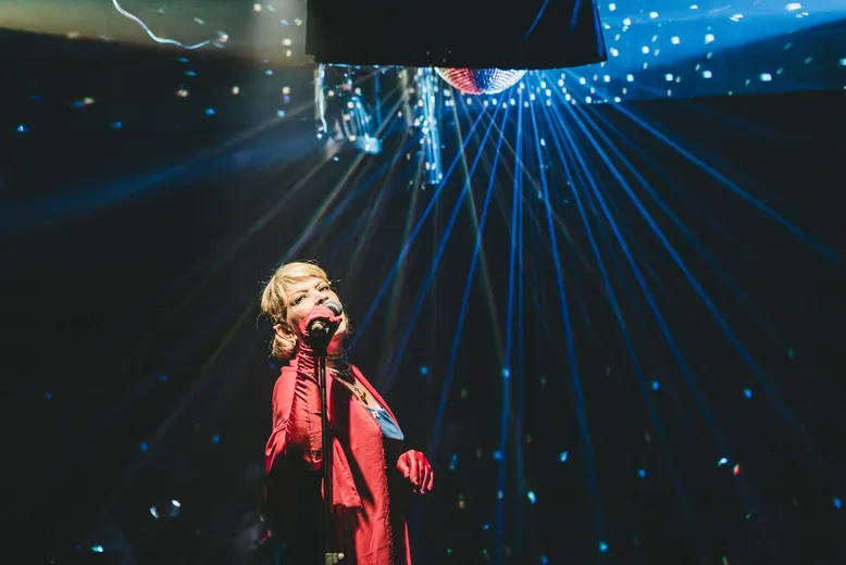 Foto 4 de La chica que quería ser Dios por Farley Giraldo, Teatro Matacandelas