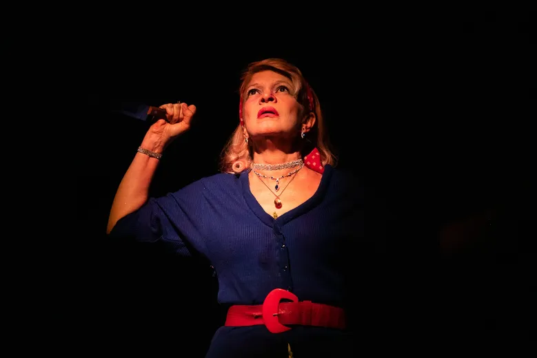 Foto 47 de La chica que quería ser Dios por Lina Castaño, Teatro Matacandelas