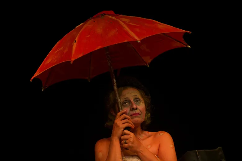 Foto 24 de Los bellos días, Teatro Matacandelas