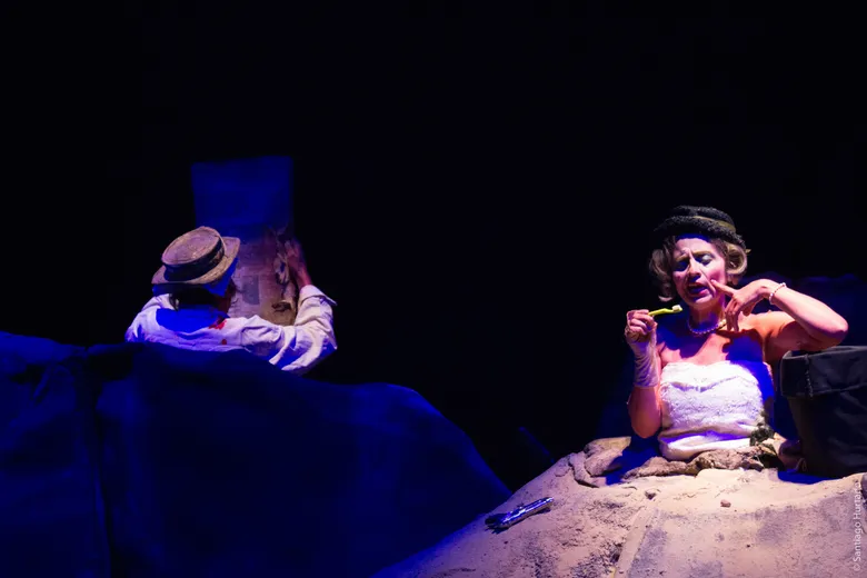 Foto 34 de Los bellos días, Teatro Matacandelas