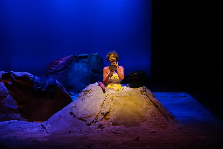 Foto 10 de Los bellos días por Juan Simón, Teatro Matacandelas
