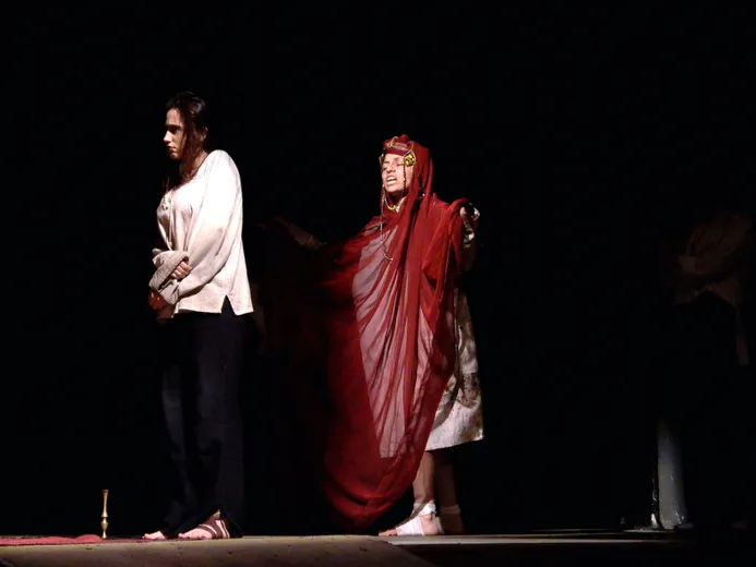 Foto 7 de Medea por Carlos Lema, Teatro Matacandelas