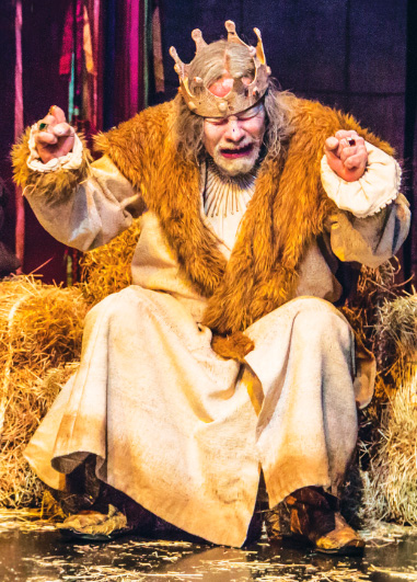 Obra: El bufón y el rey. Fotografía: Francesco Corbeletta